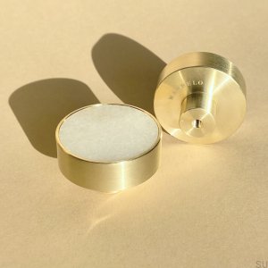 Bouton de meuble Marbelo XL laiton brossé marbre rose