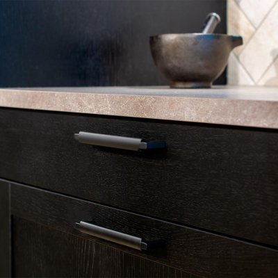 Poignée de meuble oblongue Lecco 160 Bronze antique