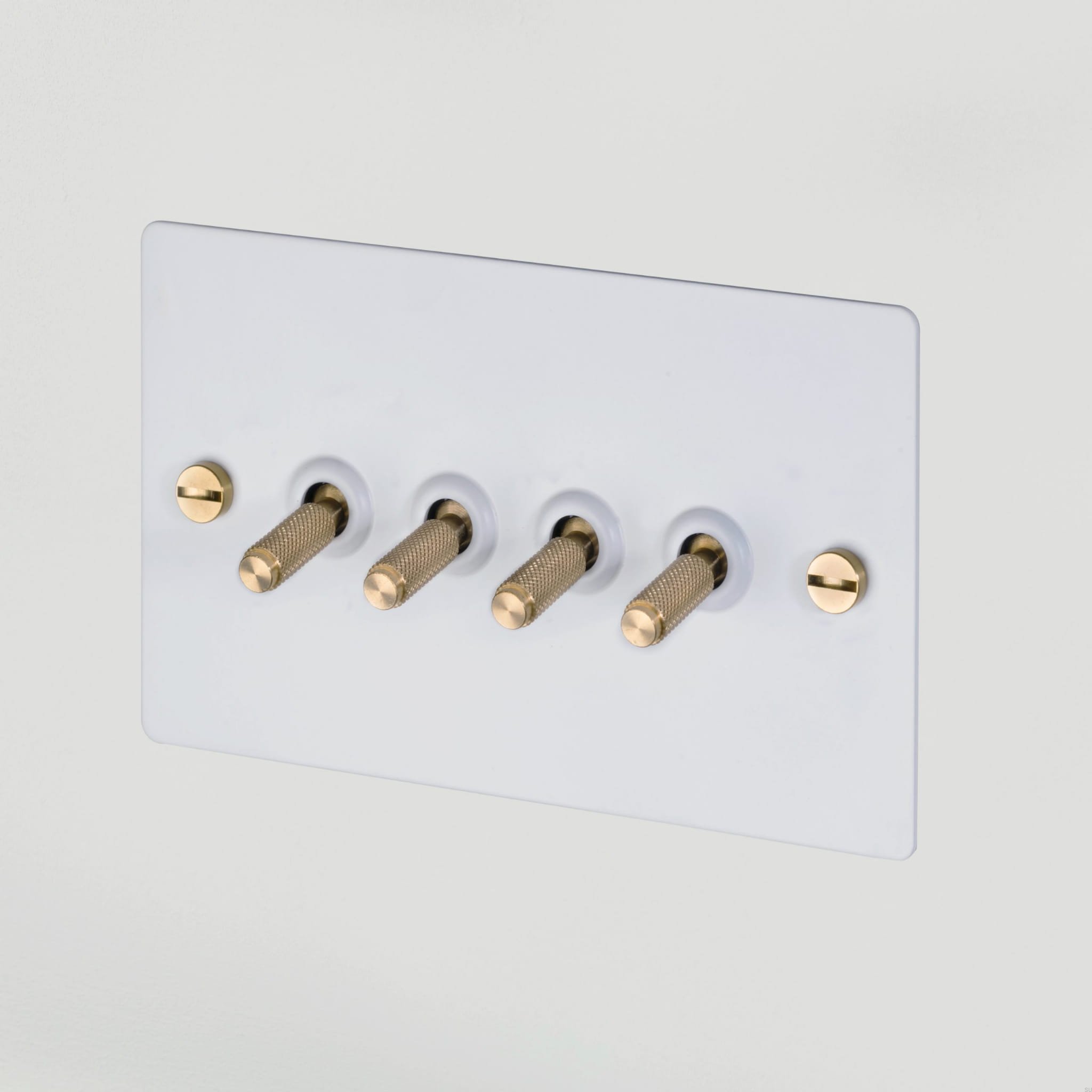 4G-Toggle-SwitchW_WhiteP_BrassDet-copy-scaled.jpg