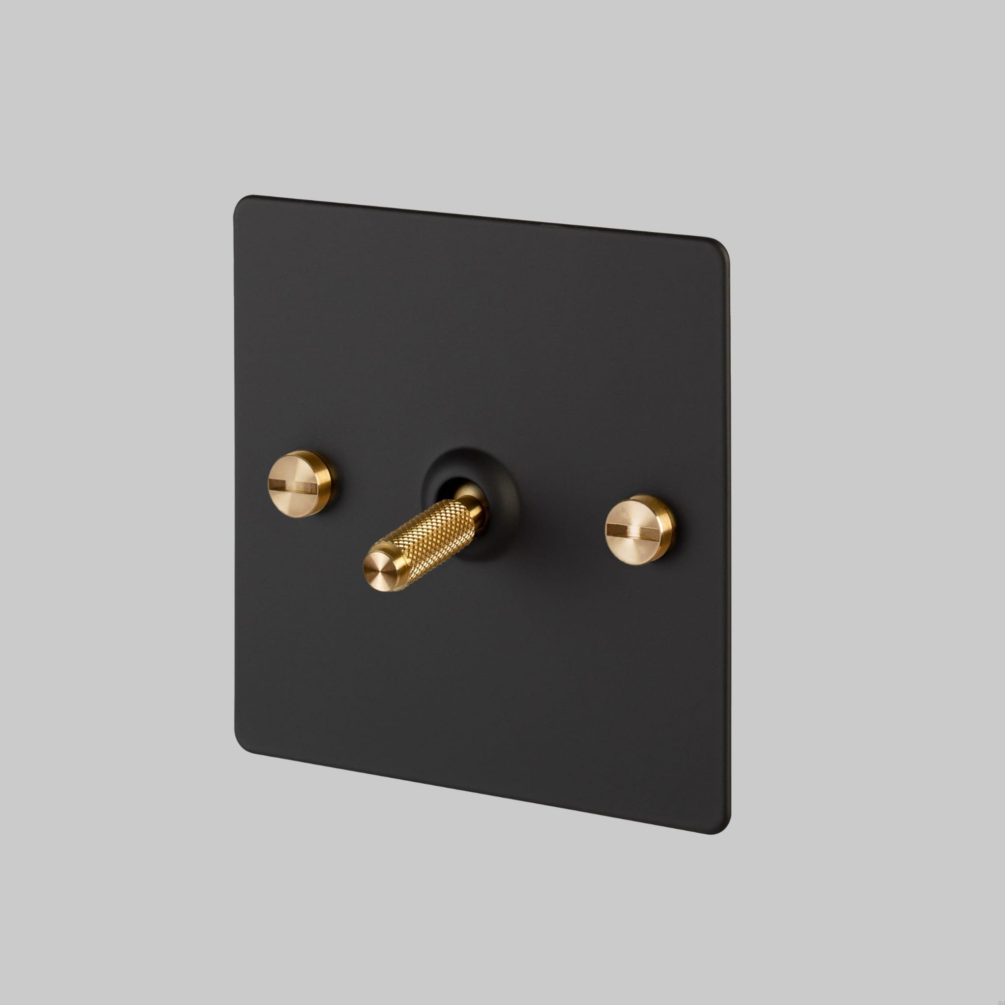 1.-1G_Toggle_Black_Brass-scaled (1).jpg