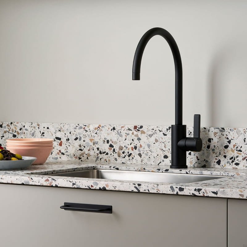 401040-11_5.jpg