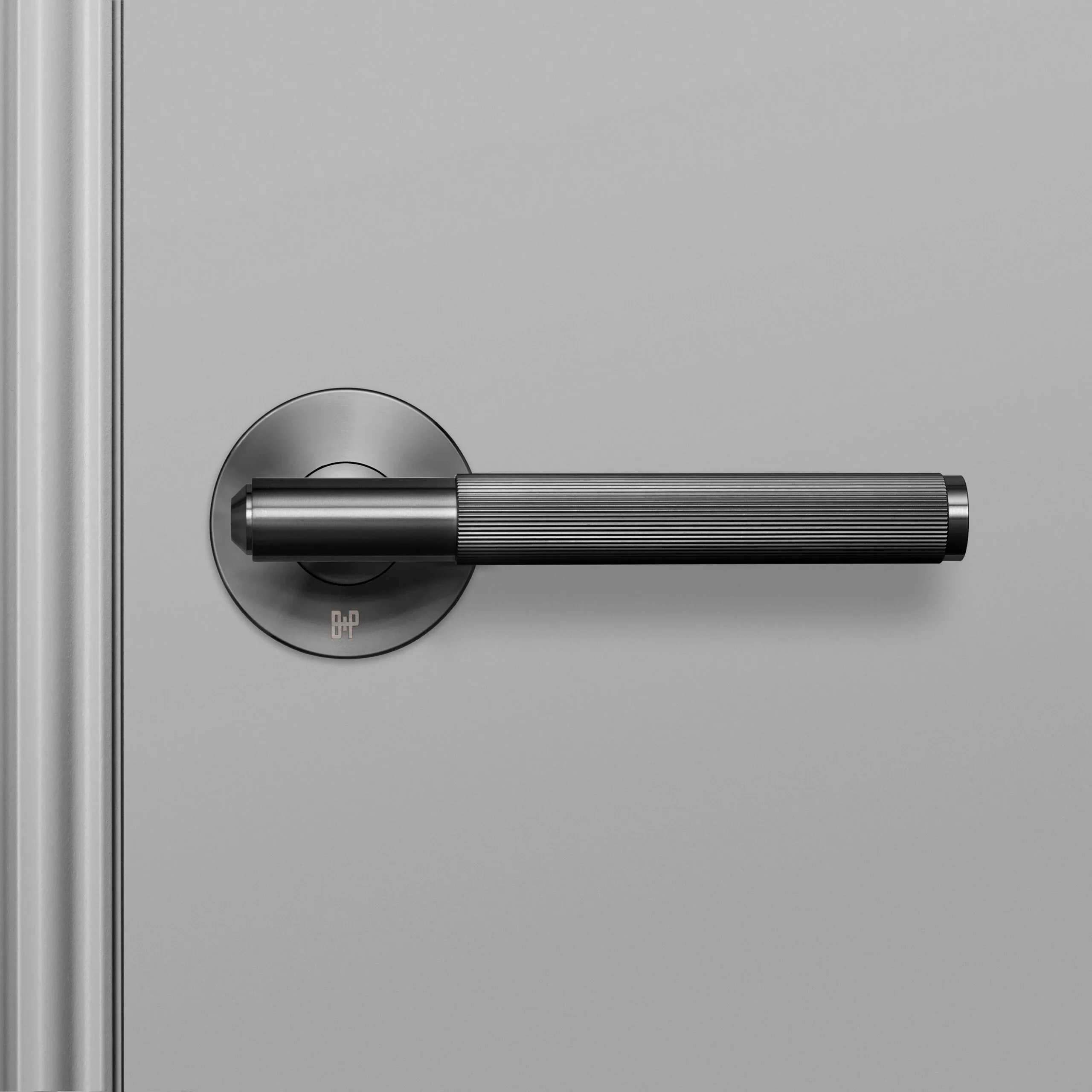 Door-handle_Fixed_Linear_Gun_metal_A2_Web_Square-scaled.webp