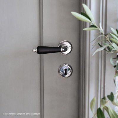 Poignée de porte Balder en chrome poli, style scandinave standard