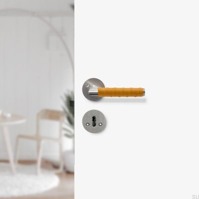Poignée de porte Kastrup 04 argentée avec revêtement en cuir, style scandinave standard