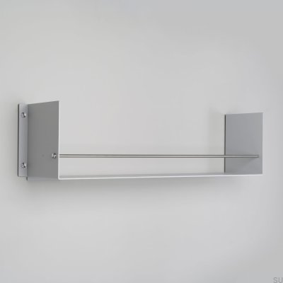 Poutre en acier gris avec étagère de garde-corps argentée