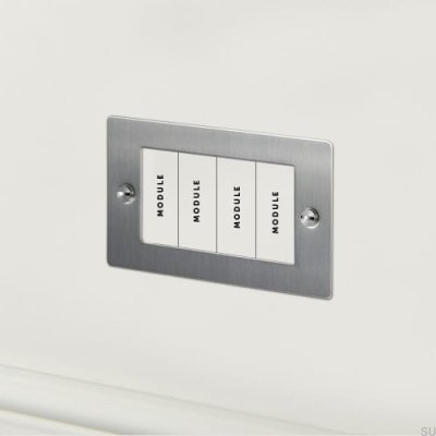 Cadre à quatre modules Euro Plate 2G, acier argenté, norme britannique