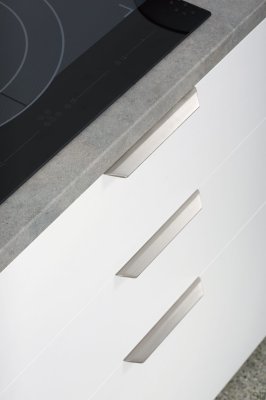 Poignée de meuble Vann 200 edge, aluminium brossé argent