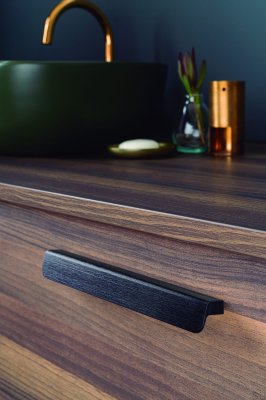 Poignée de meuble allongée Flapp 32 Aluminium Noir Brossé