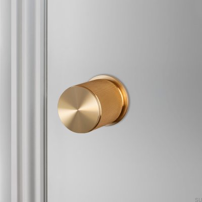 Poignée de porte double face Croix 57 Laiton