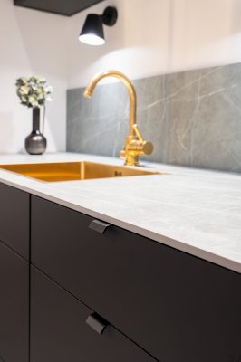 Poignée de meuble Edge Side 40 Aluminium Noir Mat