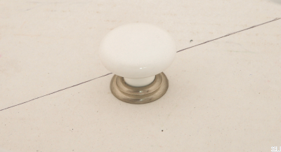 Bouton de meuble SP65 Porcelaine Blanc avec Argent