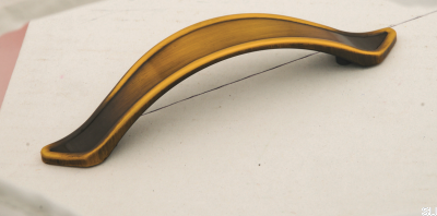 Poignée de meuble allongée 2149 96 Antique Gold Brossé