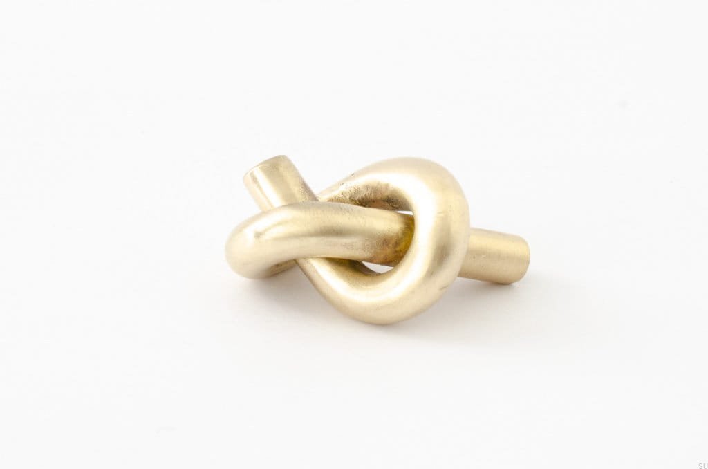 knot-knob-brushed-brass-1.jpg