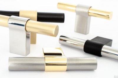 Bouton de meuble T-Bar Line Big Mix 12 en laiton brossé non peint avec aluminium noir