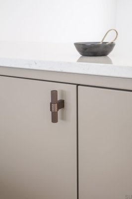 Bouton de meuble T-Bar Helix Stripe Aluminium Marron Foncé