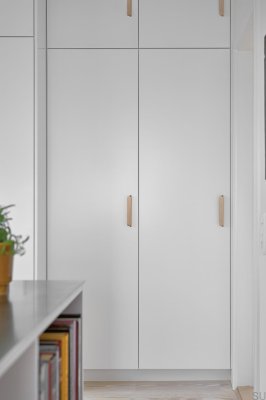 Poignée de meuble oblongue Enveloppe 160, aluminium brossé et doré