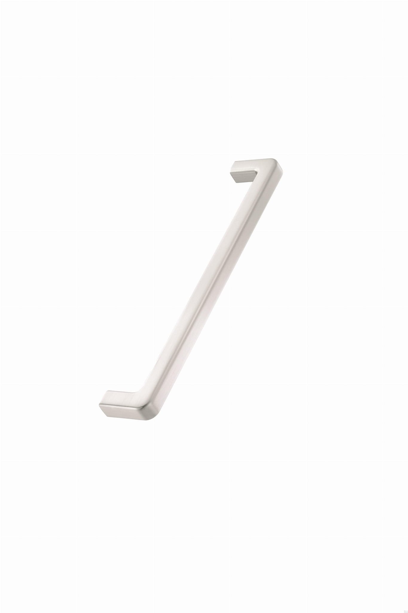 529060192-66.2--Uchwyt-meblowy-podłużny-Mango-192-Metalowy-Srebrny-Furnipart-Skandynawskie-Uchwyty_1