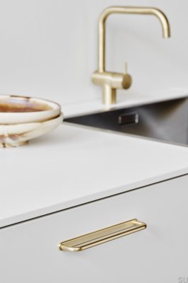 Poignée de meuble allongée en métal doré D-Lite 160