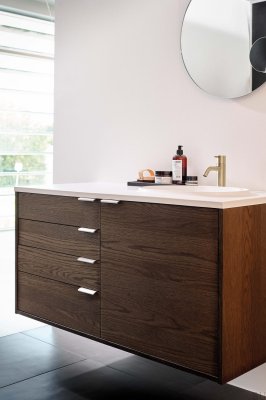 Poignée de meuble Edge Straight 100 en aluminium argenté