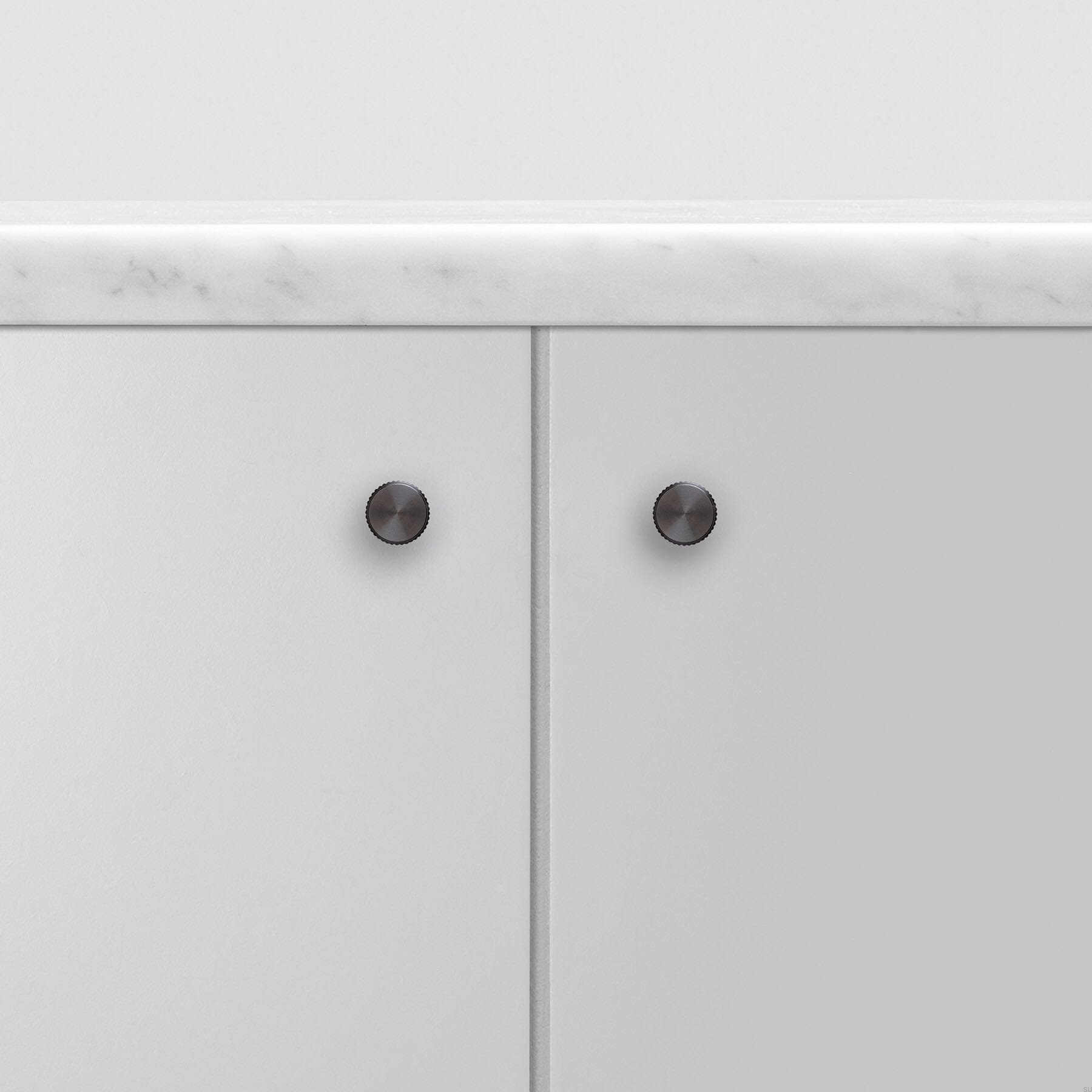 Zdjecie zestawu galek Linear gun metal frontalnie