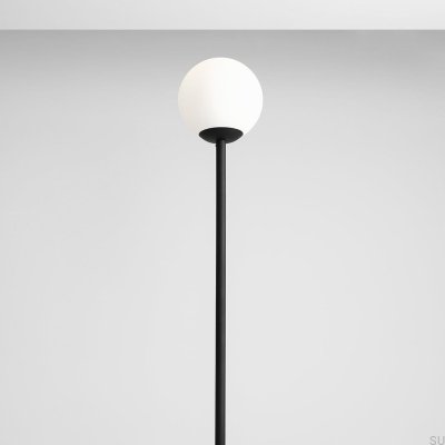 Lampadaire Pinne en métal noir