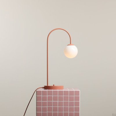 Lampe de bureau en métal corail Una