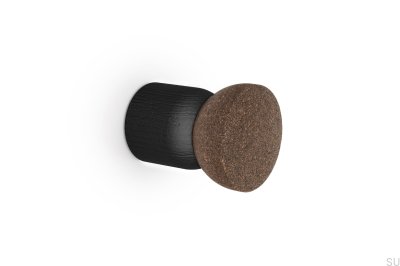 Patère murale Pièce 48 en bois de chêne noir mat avec liège