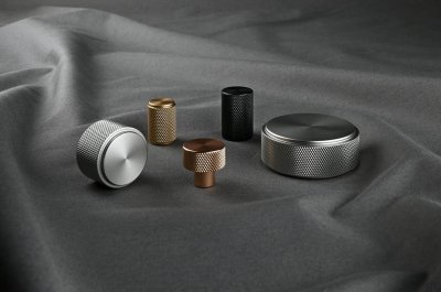Bouton de meuble Rimini 16 en aluminium noir mat (haut)