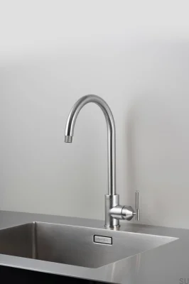 Robinet de cuisine linéaire en laiton argenté avec raccord européen