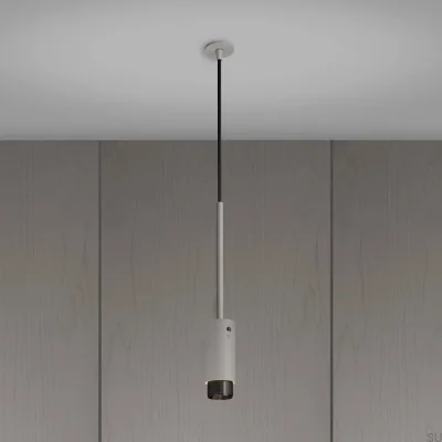 Échappement linéaire gris acier avec projecteur couleur canon de fusil