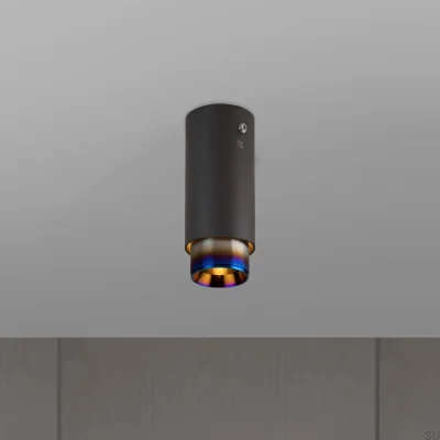 Échappement linéaire en acier graphite avec projecteur de plafond en acier brûlé