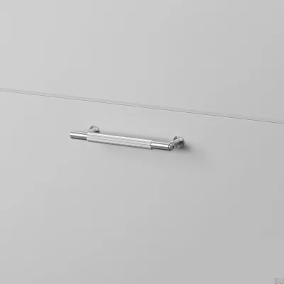 Poignée de meuble allongée Linear 125 en acier argenté