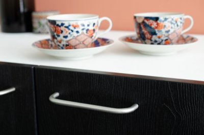 Poignée de meuble longue Grip 136, acier inoxydable brossé