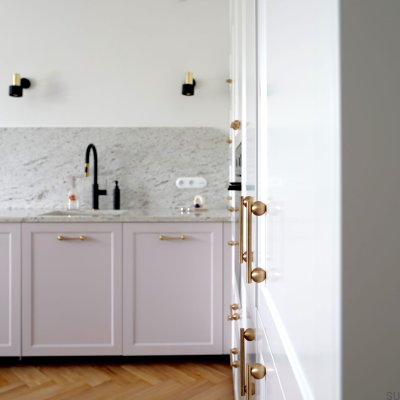 Poignée de meuble allongée Railing 04 320 Brass Brushed