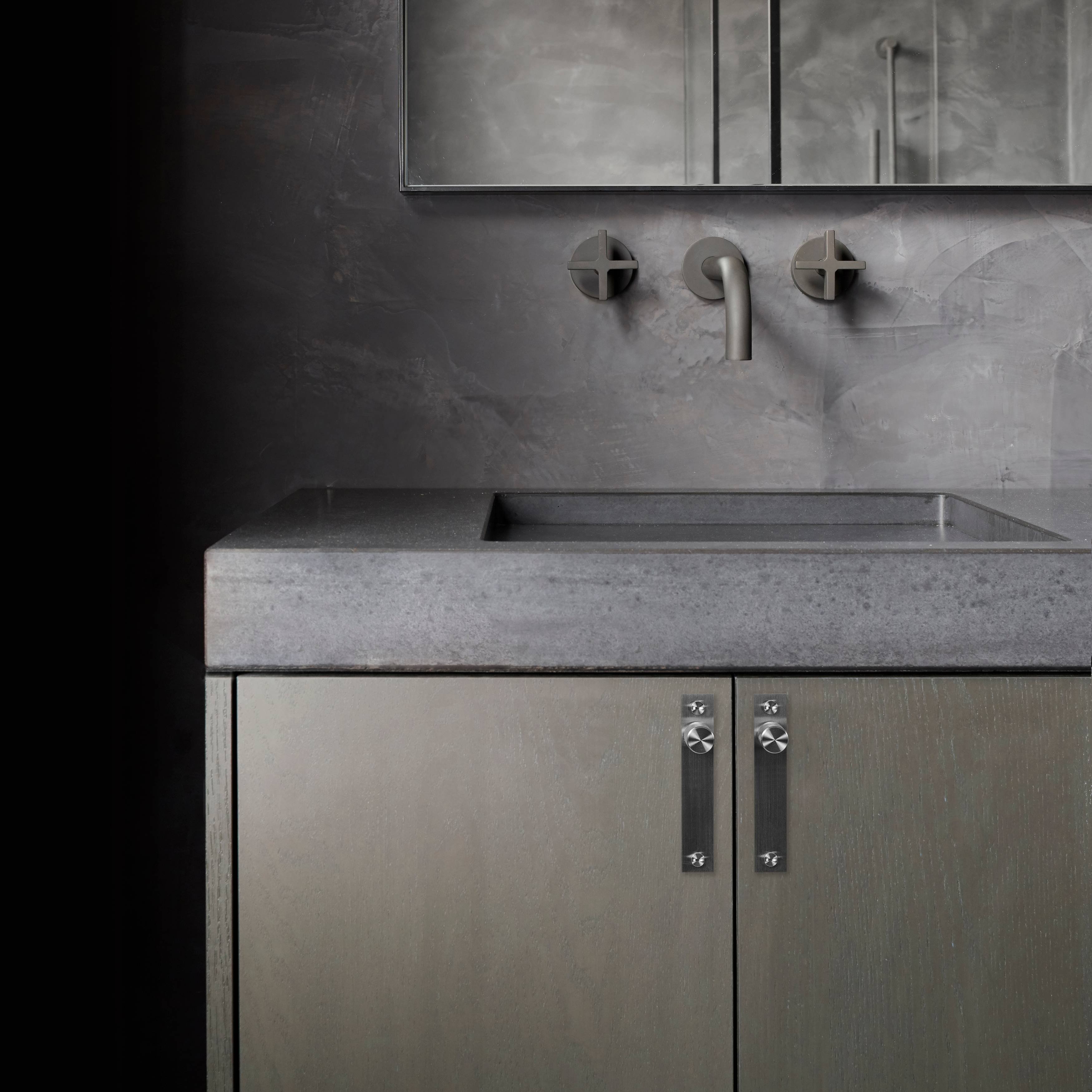 1fe00a9e9bdfb41eea33ee1589965643