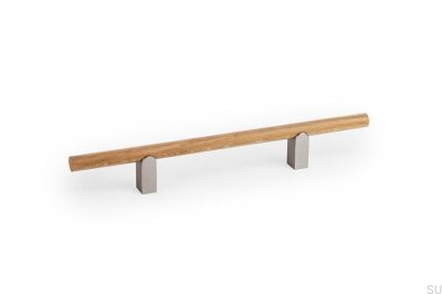 Poignée de meuble en chêne massif Kumo Wood 128 avec finition aluminium brossé argenté